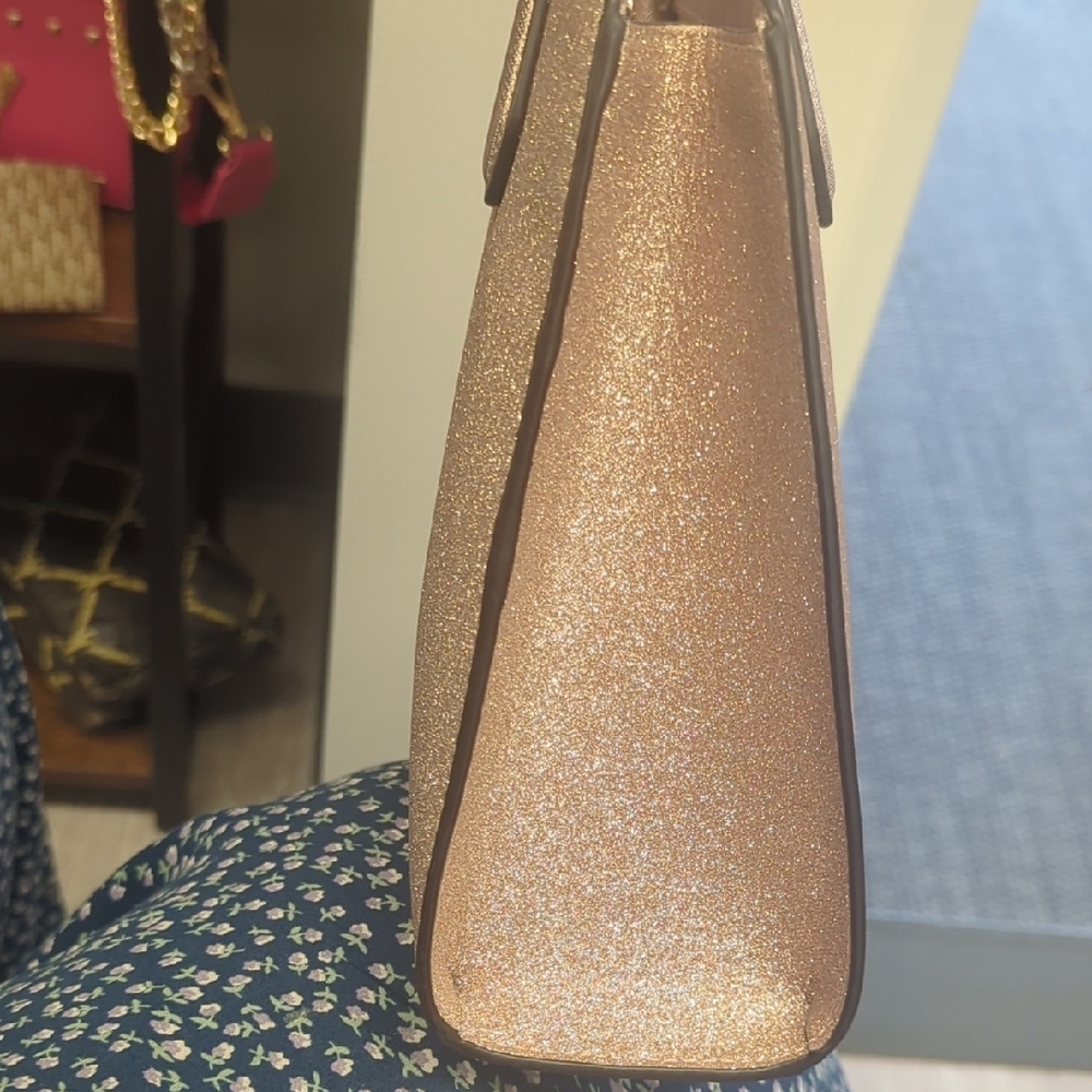 Kate Spade Gold Satchel with Luxurious Finish - Picture 5 of 9